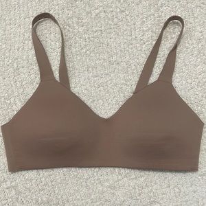 GUC- Lululemon - 32B